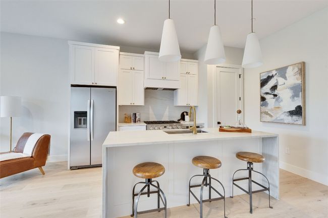 B - 1937 E 38 Th 1/2 St, Townhouse with 4 bedrooms, 4 bathrooms and null parking in Austin TX | Image 11