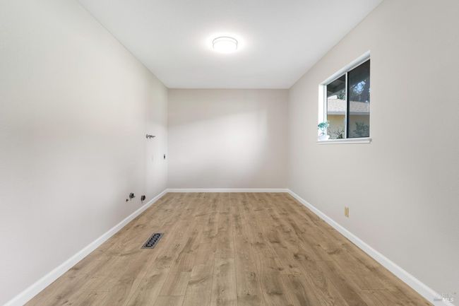 186 Oak Island Dr, House other with 2 bedrooms, 2 bathrooms and 2 parking in Santa Rosa CA | Image 23