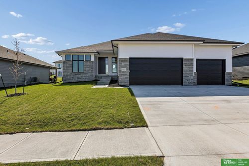 12375 Lake Vista Dr, Papillion, NE, 68046 | Card Image