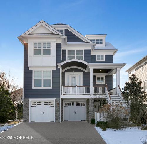 39 Washington Ave, Rumson, NJ, 07760-2053 | Card Image