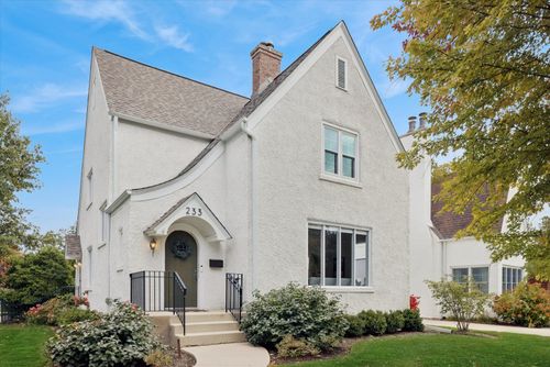 233 Park Blvd, GLEN ELLYN, IL, 60137-5412 | Card Image