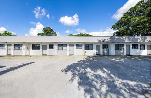 2237 Taylor St, Hollywood, FL, 33020-7406 | Card Image