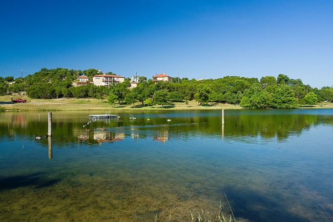 33 acre park with 2 lakes in the neighborhood for residents. | Image 38