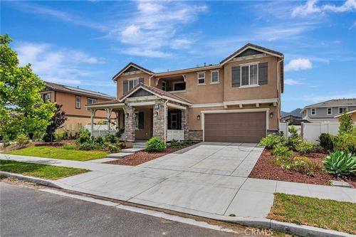 154 Azalea Street, Fillmore, CA, 93015 | Card Image
