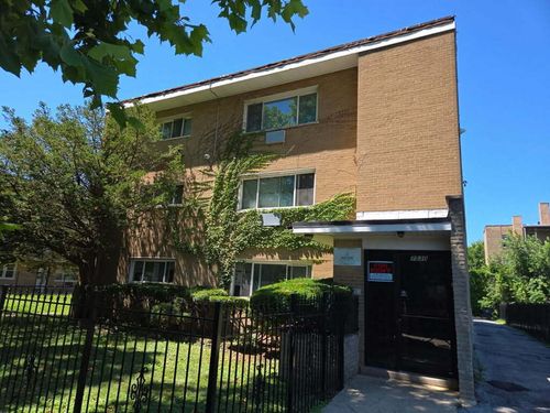 2b-7530 S Saginaw Avenue, Chicago, IL, 60649 | Card Image