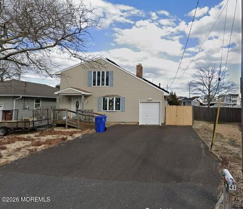 40 Osprey Dr, Toms River, NJ, 08753-2053 | Card Image