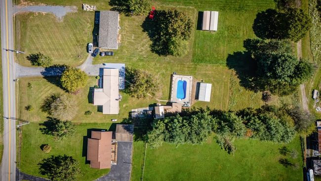18212 Cleveland Rd, House other with 3 bedrooms, 2 bathrooms and null parking in Abingdon VA | Image 38