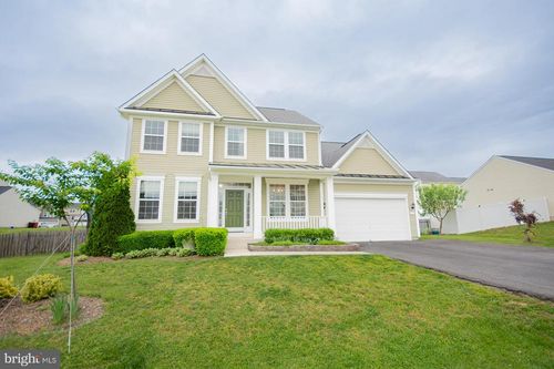 173 Tuscany Trl, HEDGESVILLE, WV, 25427-3796 | Card Image