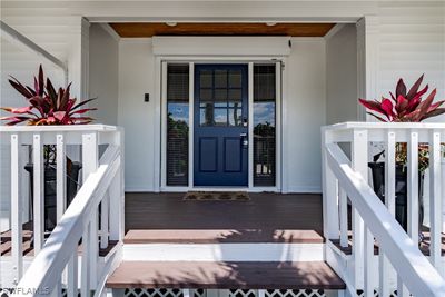 Welcoming front porch | Image 3