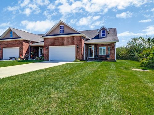 177 Genesis Ave, Crossville, TN, 38571-3296 | Card Image