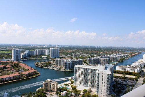 3011-4111 S Ocean Drive, Hollywood, FL, 33019 | Card Image