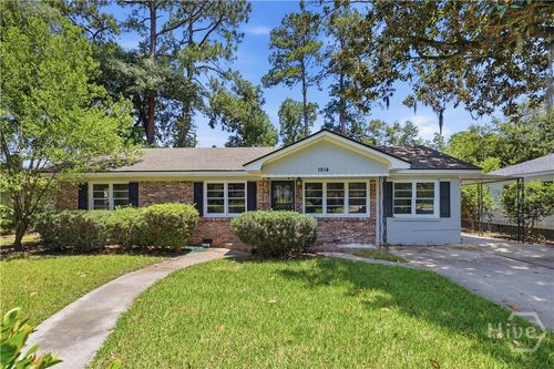 1914 E 62nd St, Savannah, GA, 31404-5604 | Card Image