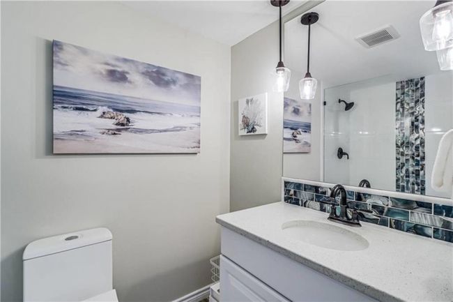 UNIT-210 - 4903 State Highway 361, Condo with 3 bedrooms, 3 bathrooms and null parking in Port Aransas TX | Image 12