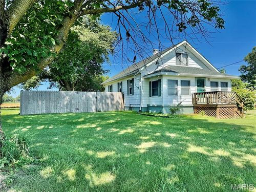 6015 State Route 4, Mascoutah, IL, 62258-4333 | Card Image