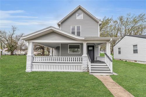613 N Mead St, Cameron, MO, 64429-1544 | Card Image