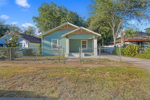 3521 Avenue H, Fort Worth, TX, 76105-2417 | Card Image