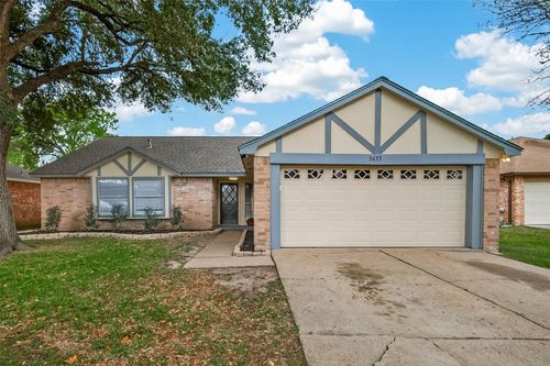 3435 Silverside Dr, Katy, TX, 77449-6104 | Card Image