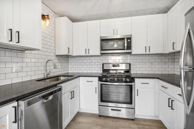 4522 High Grove Ct Nw, House other with 3 bedrooms, 2 bathrooms and 2 parking in Acworth GA | Image 8