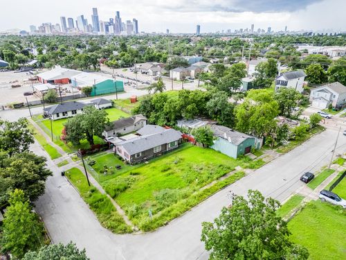 0 Orr St, Houston, TX, 77009 | Card Image