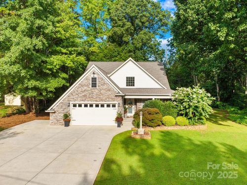 119 Jennymarie Rd, Mooresville, NC, 28115-8527 | Card Image