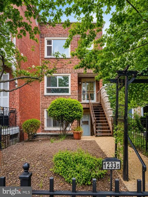 1233 S St Nw, WASHINGTON, DC, 20009-4384 | Card Image