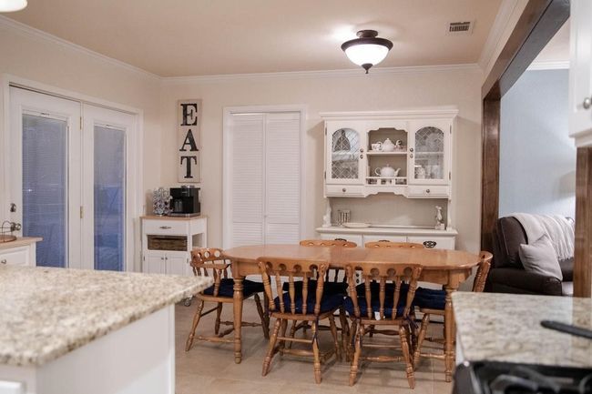 1505 Yucca St, House other with 3 bedrooms, 2 bathrooms and null parking in Midlothian TX | Image 7