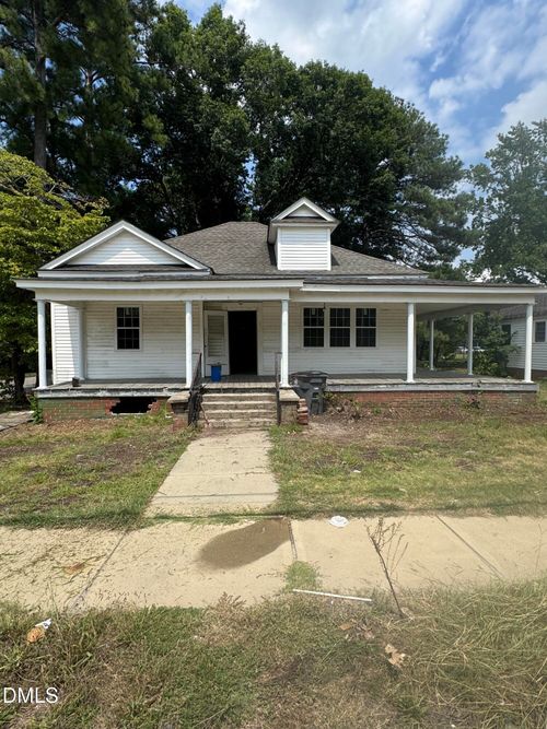 922 Nashville Rd, Rocky Mount, NC, 27803-3329 | Card Image