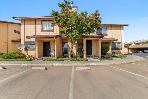 3042 Andre Ln, Turlock, CA, 95382-1060 | Card Image
