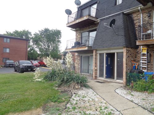 apt-3b-7033 Mather Ave, Chicago Ridge, IL, 60415-1011 | Card Image