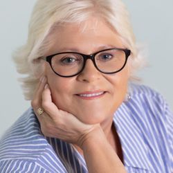 Christina Wood