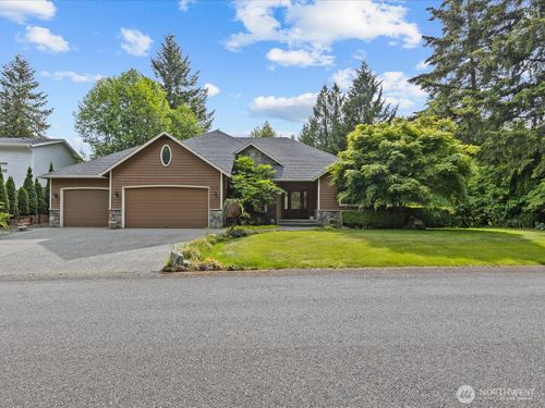 13718 58 Street Se, Snohomish, WA, 98290 | Card Image