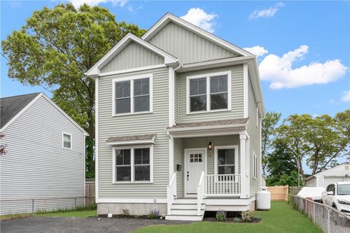 119 Myrtle Ave, Cranston, RI, 02910-5728 | Card Image