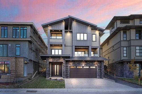 407 Patterson Blvd Sw, Calgary, AB, T3H3N6 | Card Image