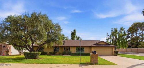221 W Butler Drive, Phoenix, AZ, 85021 | Card Image