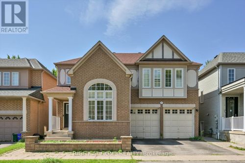 57 Hopkinson Crescent, Ajax (Northwest Ajax), ON, L1T4G4 | Card Image
