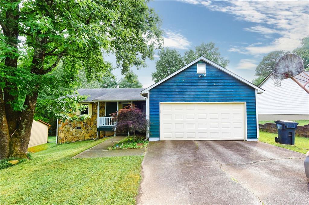 Redfield Dr, Norcross, GA 30071