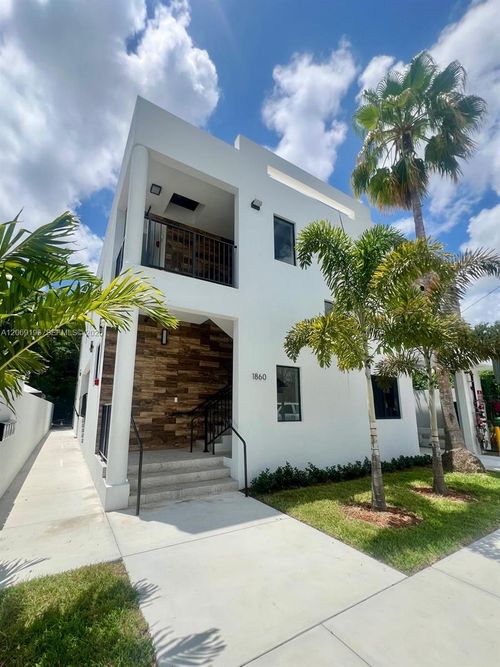 201-1860 Nw 19th Street, Miami, FL, 33125 | Card Image