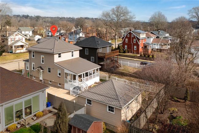 1411 2 Nd St, House other with 3 bedrooms, 3 bathrooms and 1 parking in Beaver PA | Image 34