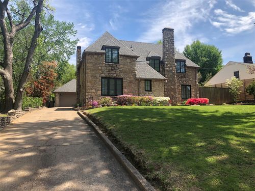 3125 Zunis Ave, Tulsa, OK, 74105-2232 | Card Image