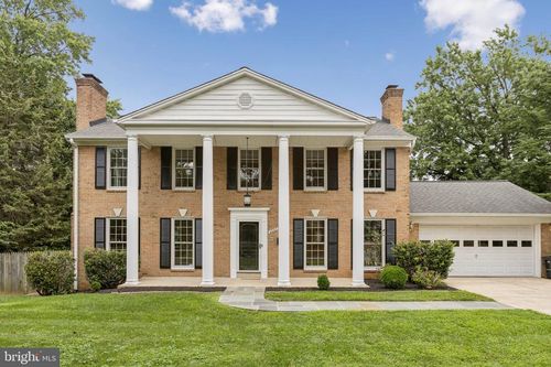 4893 35th Rd N, ARLINGTON, VA, 22207-2817 | Card Image