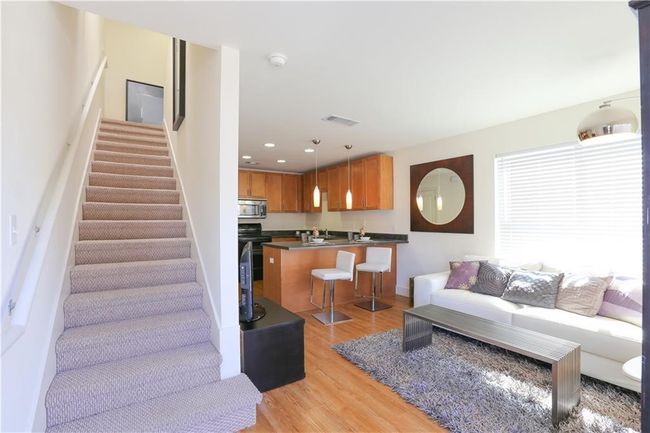 APT-129 - 711 W 32 Nd St, Condo with 1 bedrooms, 1 bathrooms and 1 parking in Austin TX | Image 4