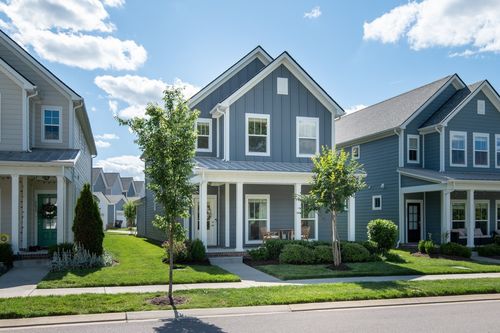 6043 Gracious Dr, Franklin, TN, 37064-1023 | Card Image