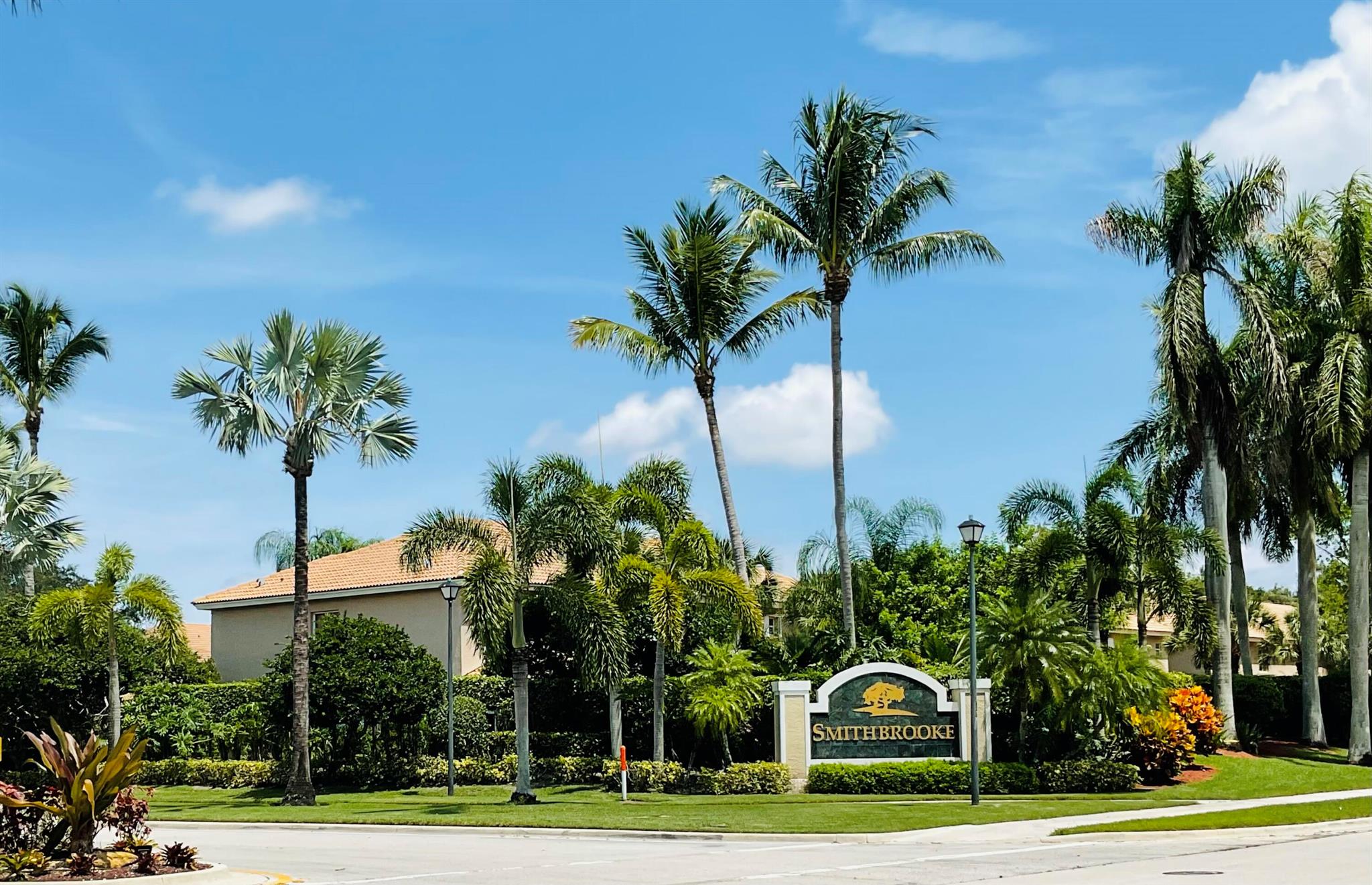 Brook Hollow Rd, Lake Worth, FL 33467
