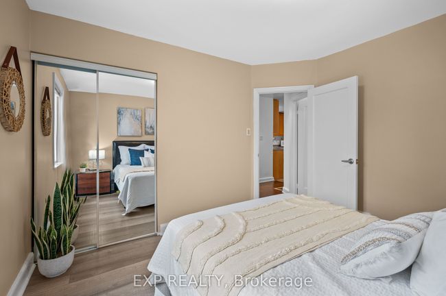27 Stock Ave, House other with 3 bedrooms, 2 bathrooms and 6 parking in Etobicoke ON | Image 17