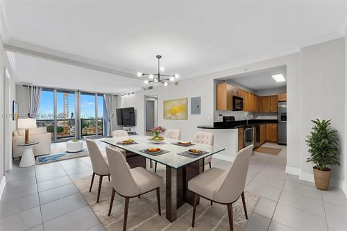 apt-713-401 69th St, Miami Beach, FL, 33141-3124 | Card Image