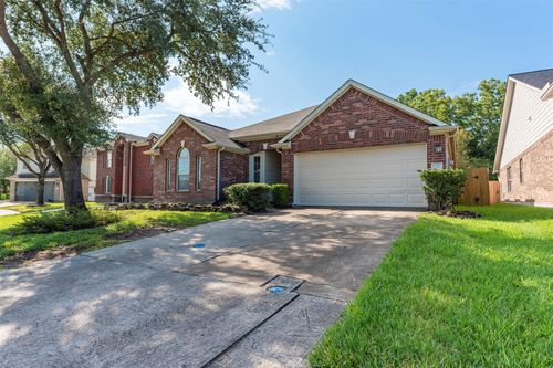 6411 Silver Shade Dr, Houston, TX, 77064-5190 | Card Image