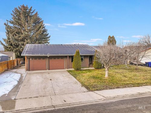 745 Newport St, Twin Falls, ID, 83301-3931 | Card Image