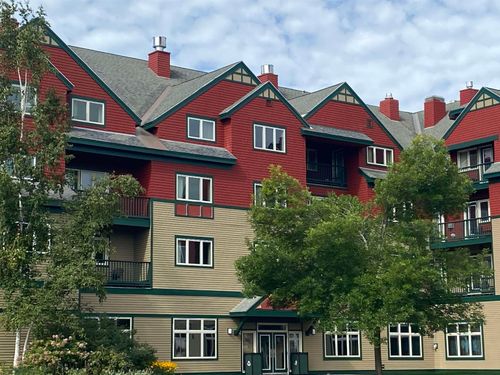 356Qtr.1, 89 Grand Summit Way, Dover, VT, 05356 | Card Image