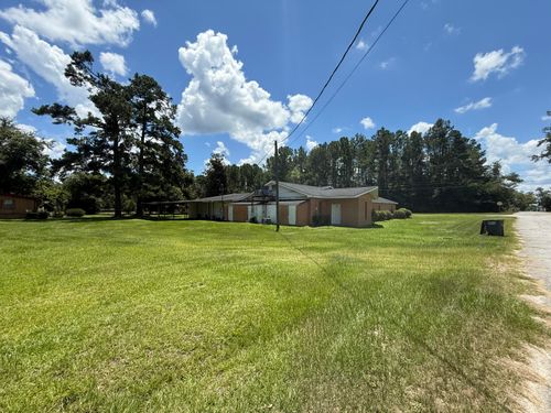 417 Virginia Ave, Millen, GA, 30442-5212 | Card Image