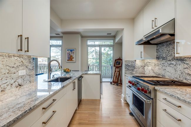 APT-2F - 3505 Turtle Creek Blvd, Condo with 1 bedrooms, 2 bathrooms and null parking in Dallas TX | Image 5